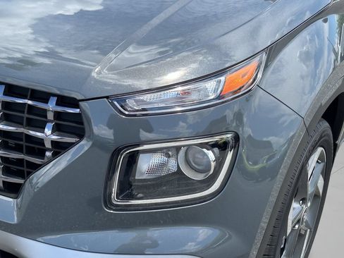 New 2026 Hyundai Venue SEL FWD image 32