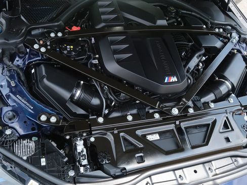 Used 2023 BMW M4 xDrive Competition AWD/4WD image 50