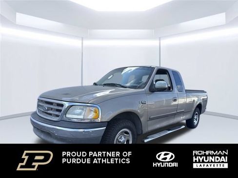 Used 2002 Ford F150 XL RWD image 1