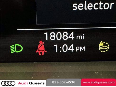 Used 2022 Audi Q3 2.0T Premium Plus w/ Premium Plus Package image 35