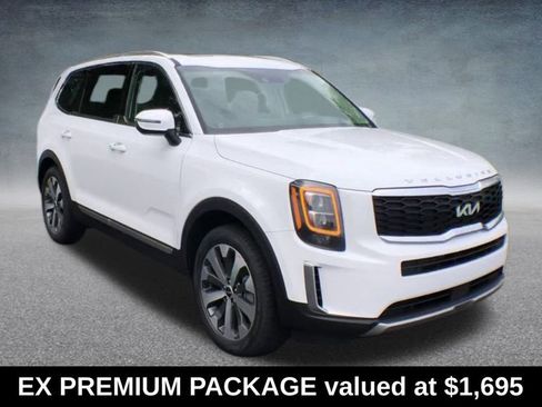 Used 2022 Kia Telluride EX w/ EX Premium Package image 2