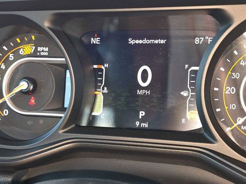 New 2026 Jeep Wrangler Unlimited Rubicon AWD/4WD image 39