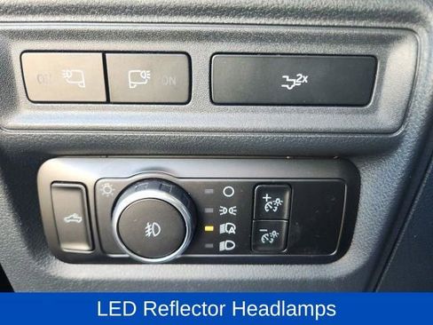 Used 2023 Ford F150 XLT w/ Equipment Group 302A High image 29