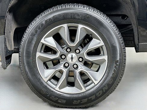 Used 2024 Chevrolet Silverado 1500 RST w/ Protection Package image 29