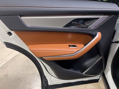 New 2026 Jaguar F-PACE R-Dynamic S image 20