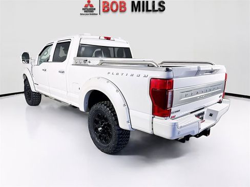 Used 2020 Ford F350 Platinum w/ FX4 Off-Road Package image 5