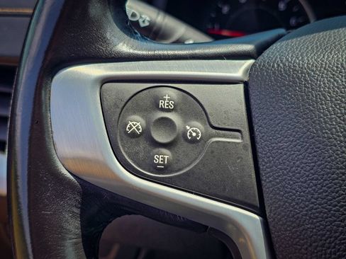 Used 2018 GMC Terrain SLE w/ Driver Convenience Package AWD/4WD image 19