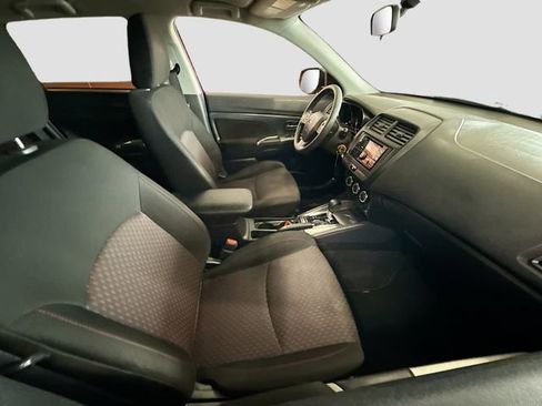 Used 2018 Mitsubishi Outlander Sport ES image 25