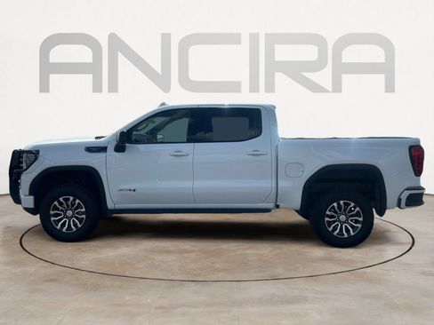 Used 2023 GMC Sierra 1500 AT4 w/ AT4 Premium Package AWD/4WD image 7