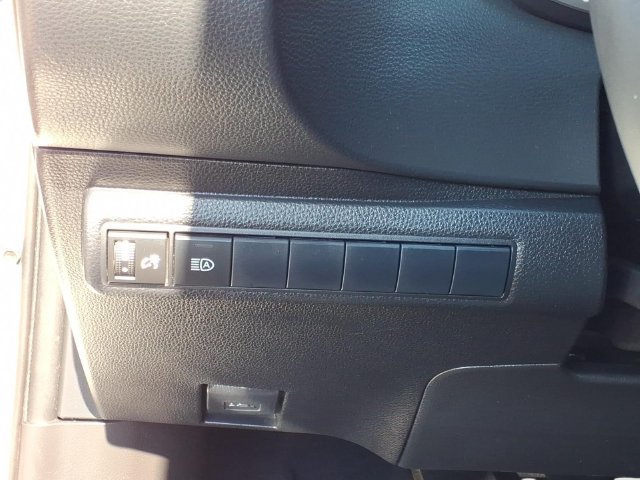 Certified 2021 Toyota Corolla SE FWD image 6