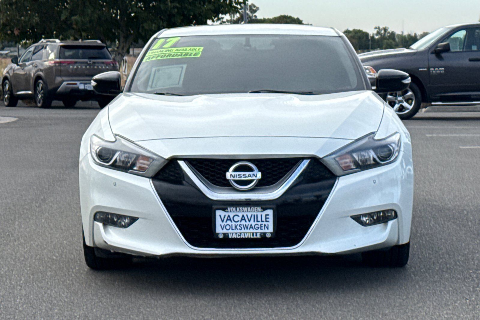Used 2017 Nissan Maxima SR w/ Midnight Edition FWD image 9