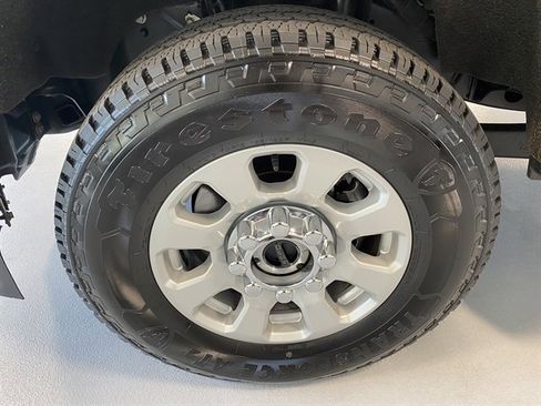 Used 2024 Ford F250 XLT w/ FX4 Off-Road Package image 37