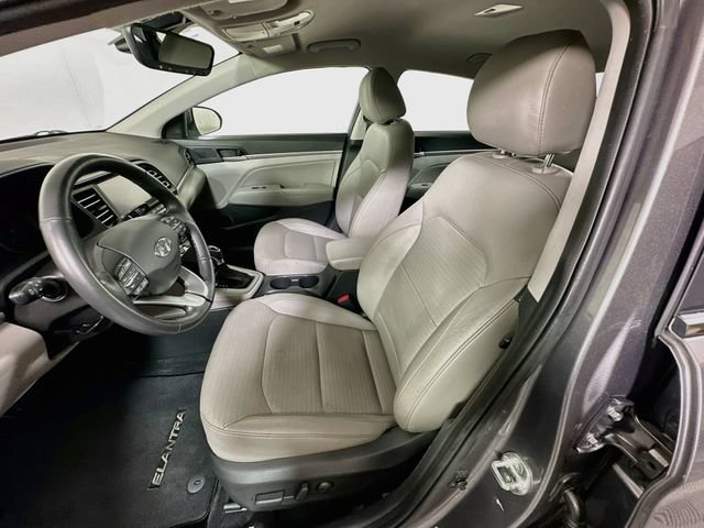 Used 2020 Hyundai Elantra Limited FWD image 26