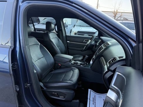 Used 2017 Ford Explorer Limited FWD image 10