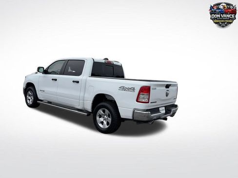 Used 2024 RAM 1500 Big Horn AWD/4WD image 3