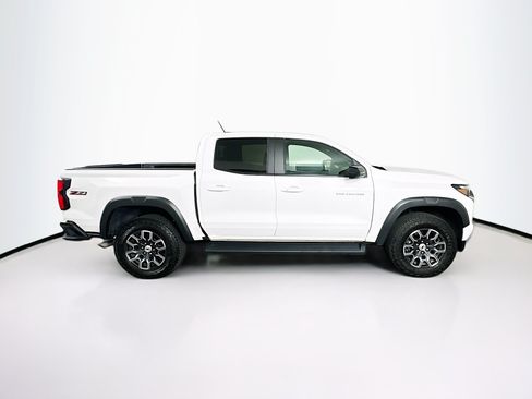 Used 2024 Chevrolet Colorado Z71 w/ Z71 Convenience Package 2 AWD/4WD image 10