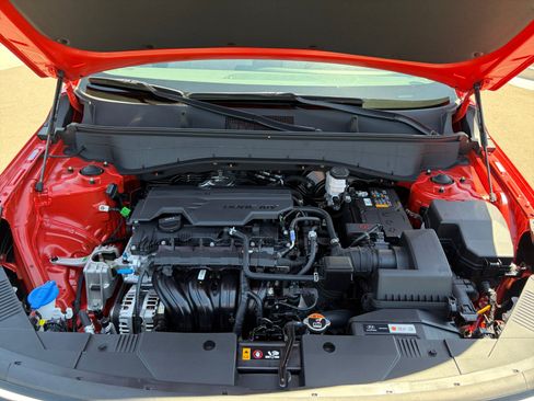 Certified 2025 Hyundai Kona SEL AWD/4WD image 20