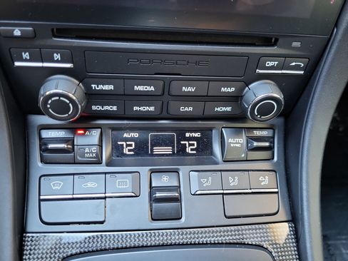 Certified 2019 Porsche 911 Turbo S AWD/4WD image 39