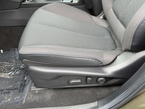 Certified 2026 Subaru Forester Premium AWD/4WD image 17