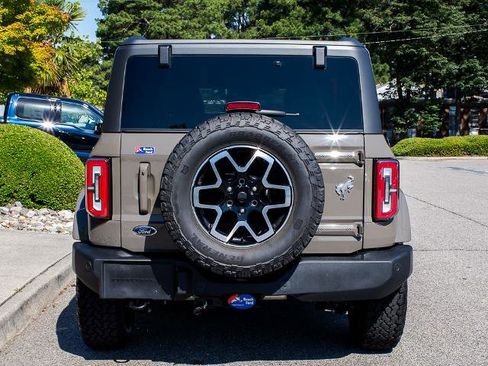 Certified 2025 Ford Bronco Outer Banks AWD/4WD image 4