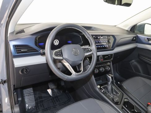 Used 2023 Volkswagen Taos SE image 24