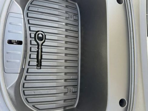 Used 2021 Tesla Model 3 Standard Range RWD image 11