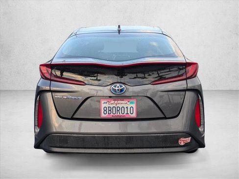 Certified 2017 Toyota Prius Prime Plus image 7