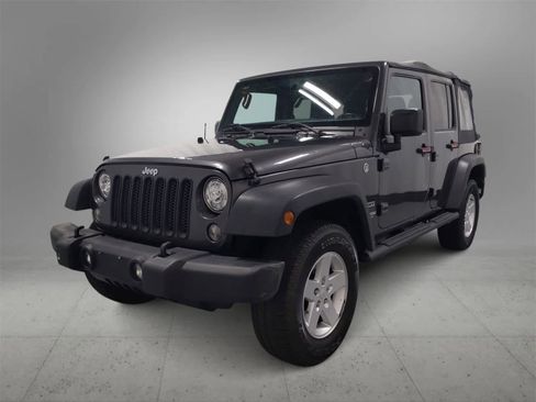 Certified 2018 Jeep Wrangler Unlimited Sport S image 4