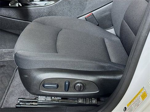 Used 2024 Chevrolet Malibu LT image 16