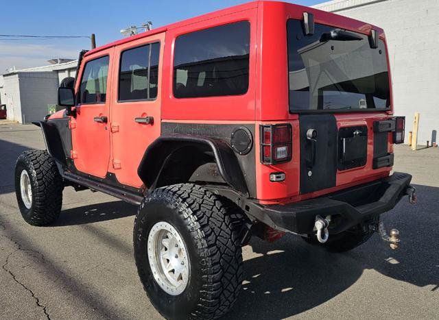 Used 2013 Jeep Wrangler Unlimited Sahara AWD/4WD image 7