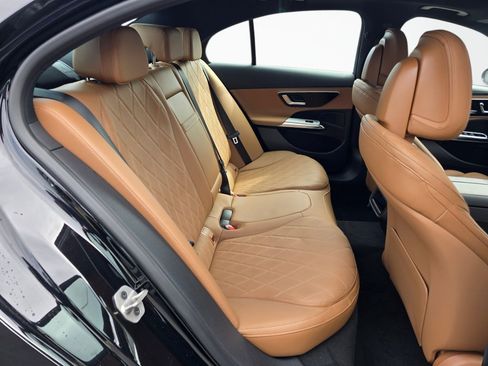 New 2026 Mercedes-Benz E 450 4MATIC Sedan image 21