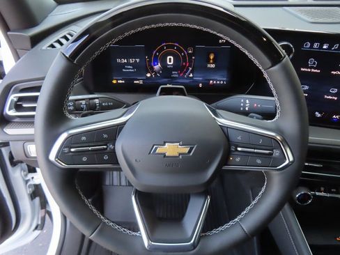 New 2026 Chevrolet Traverse LT w/ Enhanced Driving Package AWD/4WD image 4