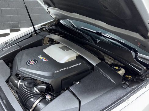 Used 2014 Cadillac CTS V image 38