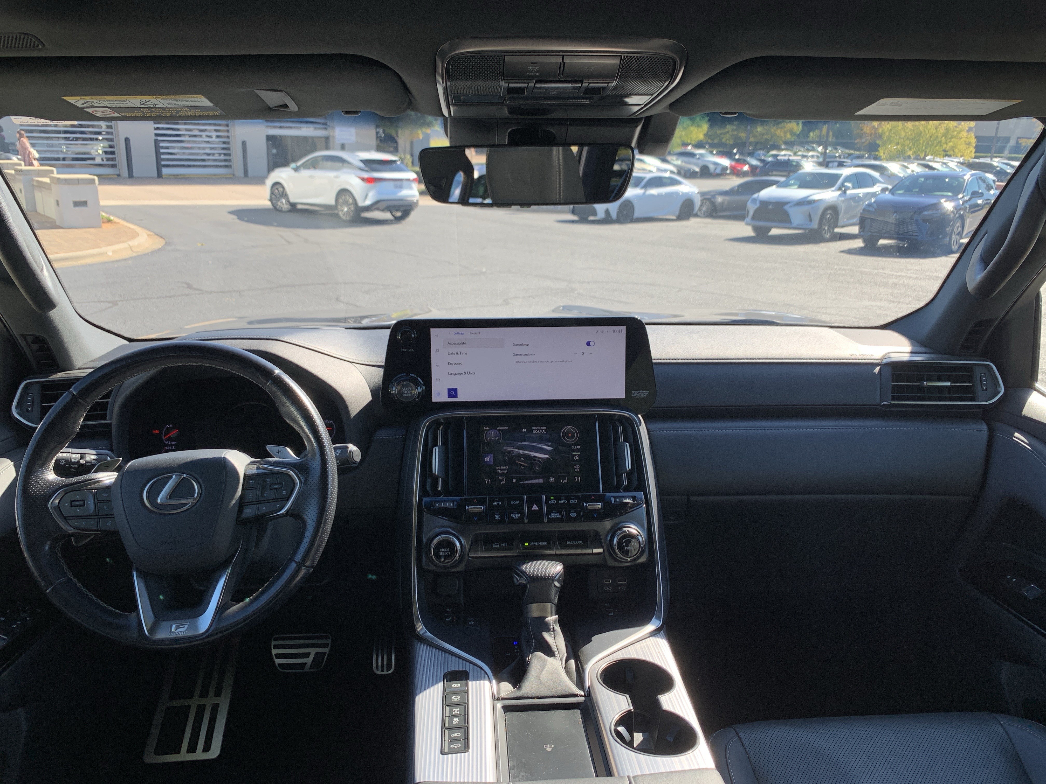 Used 2022 Lexus LX 600 F Sport w/ Accessory Package (Z1) AWD/4WD image 30