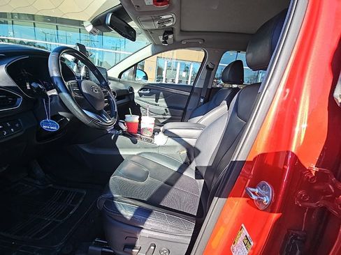 Used 2020 Hyundai Santa Fe Limited image 9