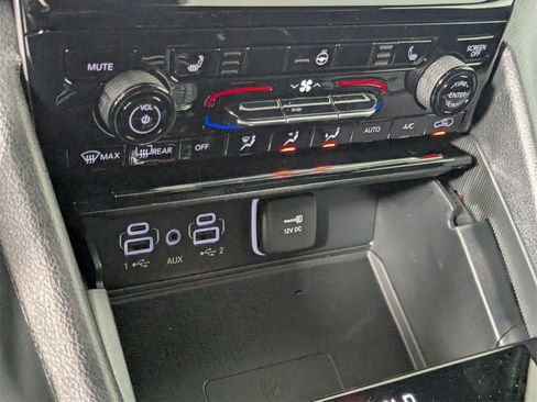 New 2025 Jeep Grand Cherokee Altitude image 22