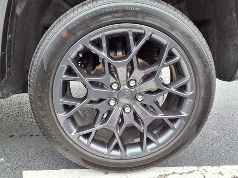 Used 2026 Jeep Grand Cherokee Summit w/ Obsidian Package AWD/4WD image 40