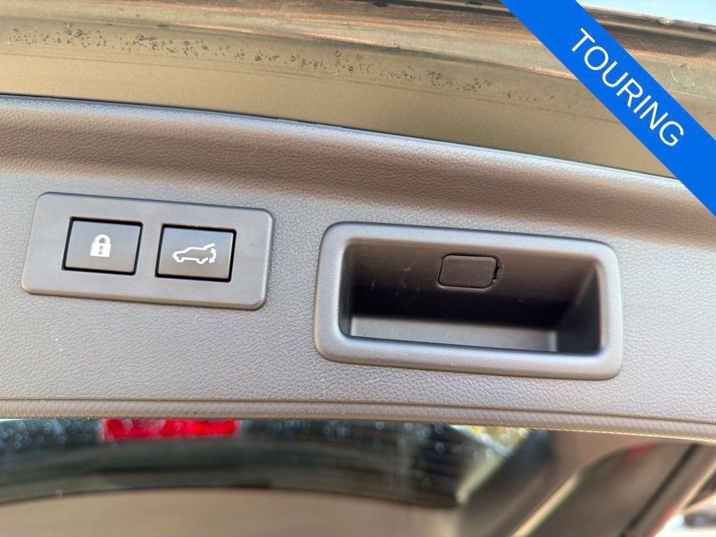 Used 2023 Subaru Forester Touring AWD/4WD image 32