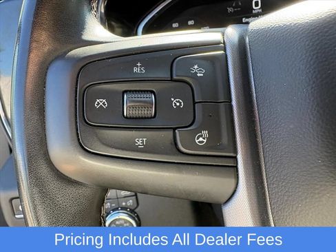 Used 2025 GMC Sierra 1500 SLT AWD/4WD image 13