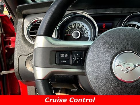 Used 2013 Ford Mustang GT Premium w/ Security Pkg RWD image 8