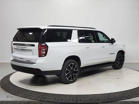 Used 2024 Chevrolet Suburban RST w/ Luxury Package AWD/4WD image 7