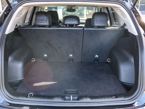 Used 2022 Jeep Compass Latitude FWD image 26