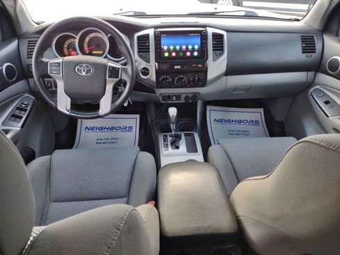 Used 2012 Toyota Tacoma 4x4 Double Cab w/ TRD Sport Pkg image 12