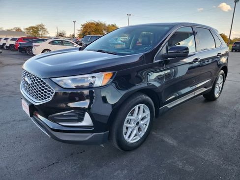 Used 2024 Ford Edge SEL image 7