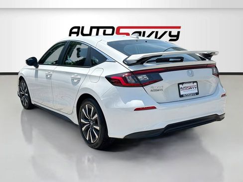 Used 2024 Honda Civic EX-L image 5