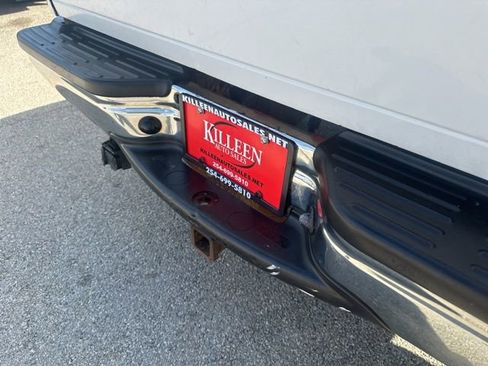 Used 2000 Ford F350 XLT image 11