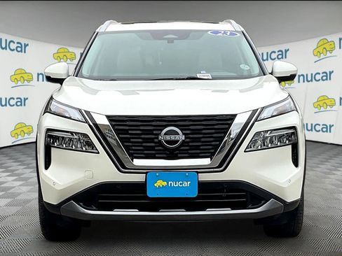 Used 2023 Nissan Rogue SL w/ SL Premium Package image 2