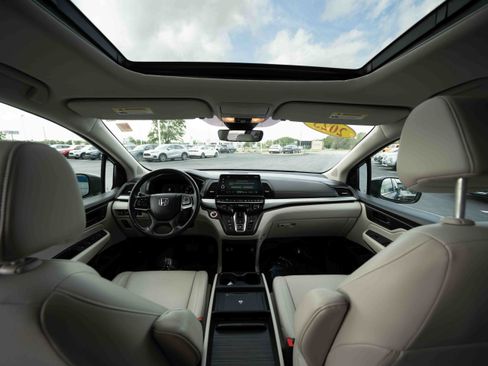 Used 2025 Honda Odyssey EX-L image 19