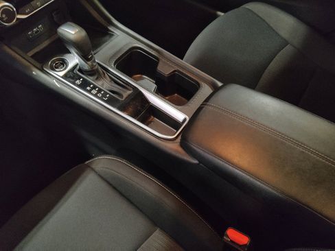 Used 2022 Nissan Sentra SV image 26