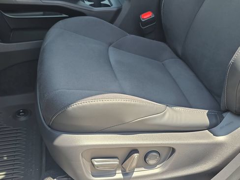 New 2026 Toyota C-HR AWD/4WD image 25